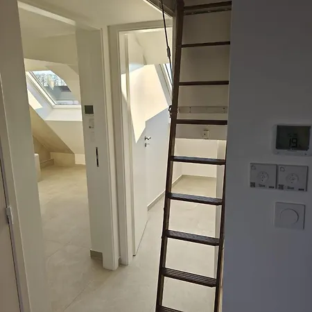Apartment Authentique Cosy